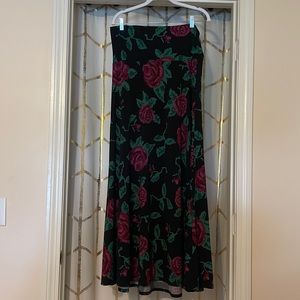 LuLaRoe Disney roses maxi skirt